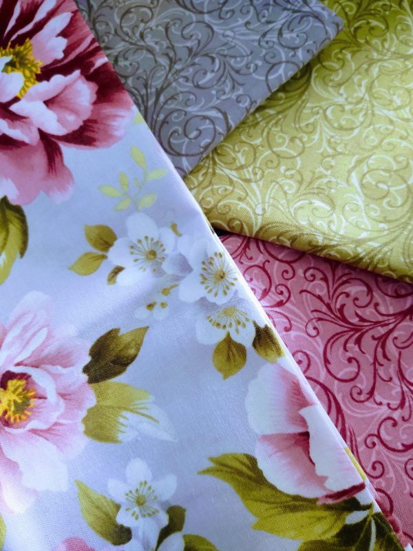 Camellia Fat Quarter Set