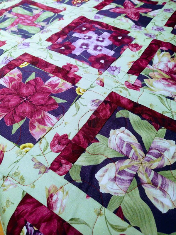 Vintage Floral Baby Quilt, Lap Throw, Wheelchair Quilt, or Wall hanging - Image 2